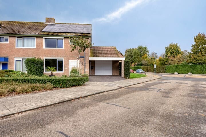 Hoekwoning te koop: Mispelgaarde 2, Dongen