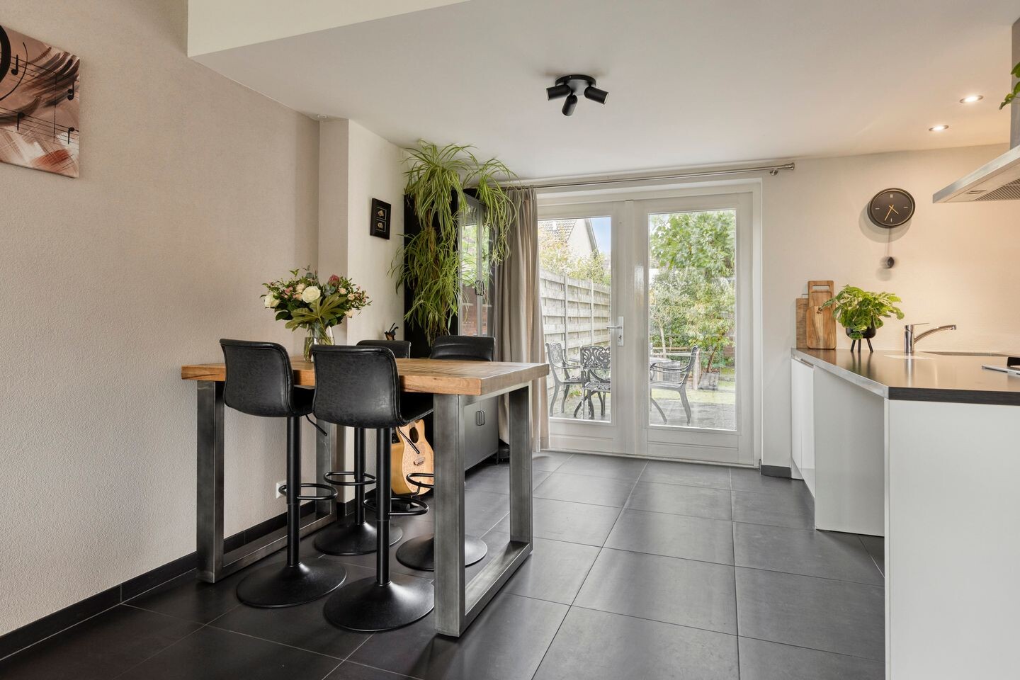 Hoekwoning te koop: Mispelgaarde 2, Dongen