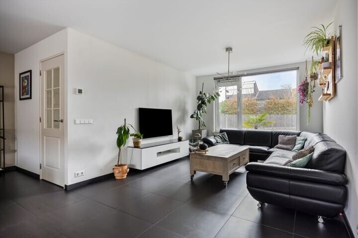 Hoekwoning te koop: Mispelgaarde 2, Dongen