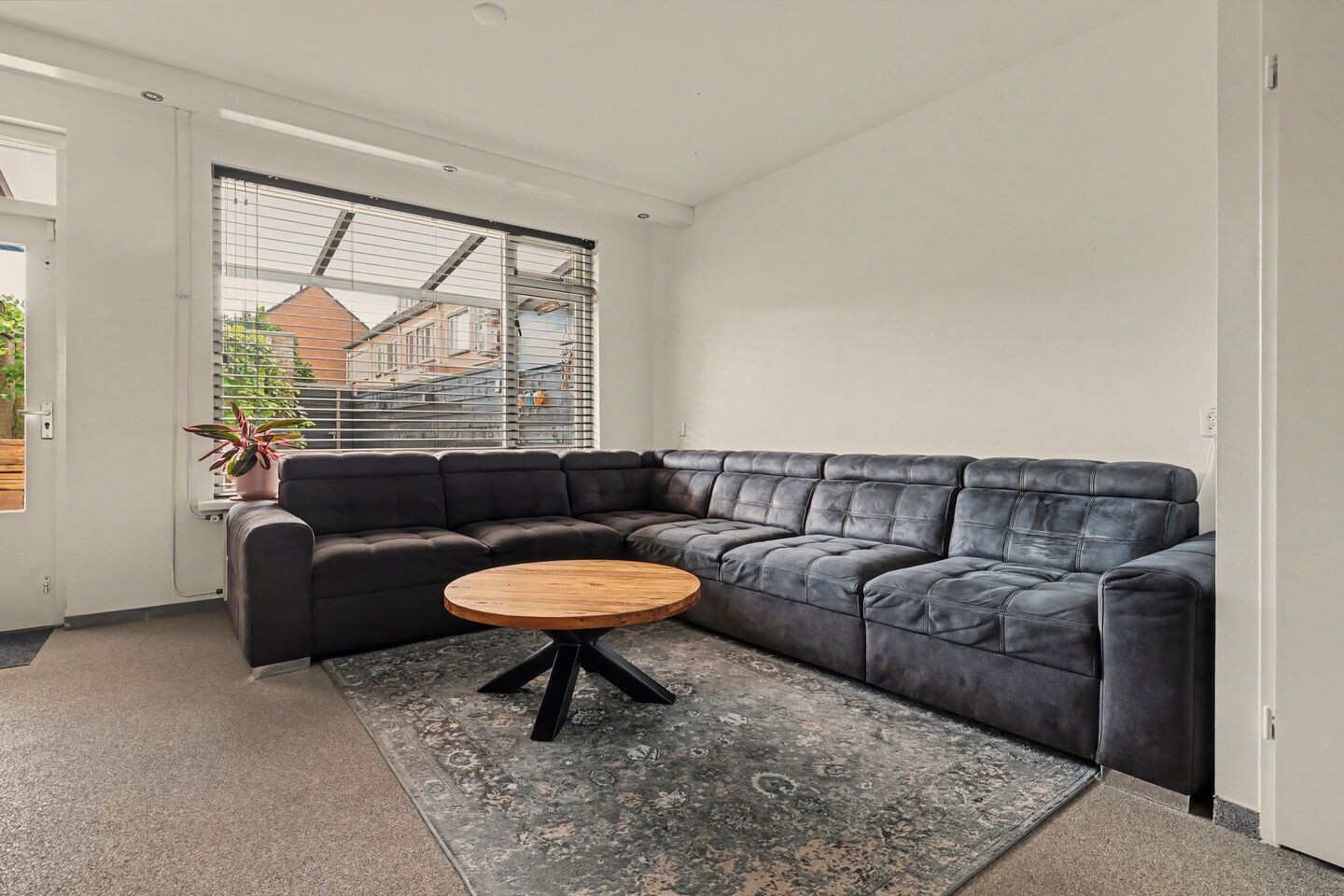 Tussenwoning te koop: Weide 152, Dongen