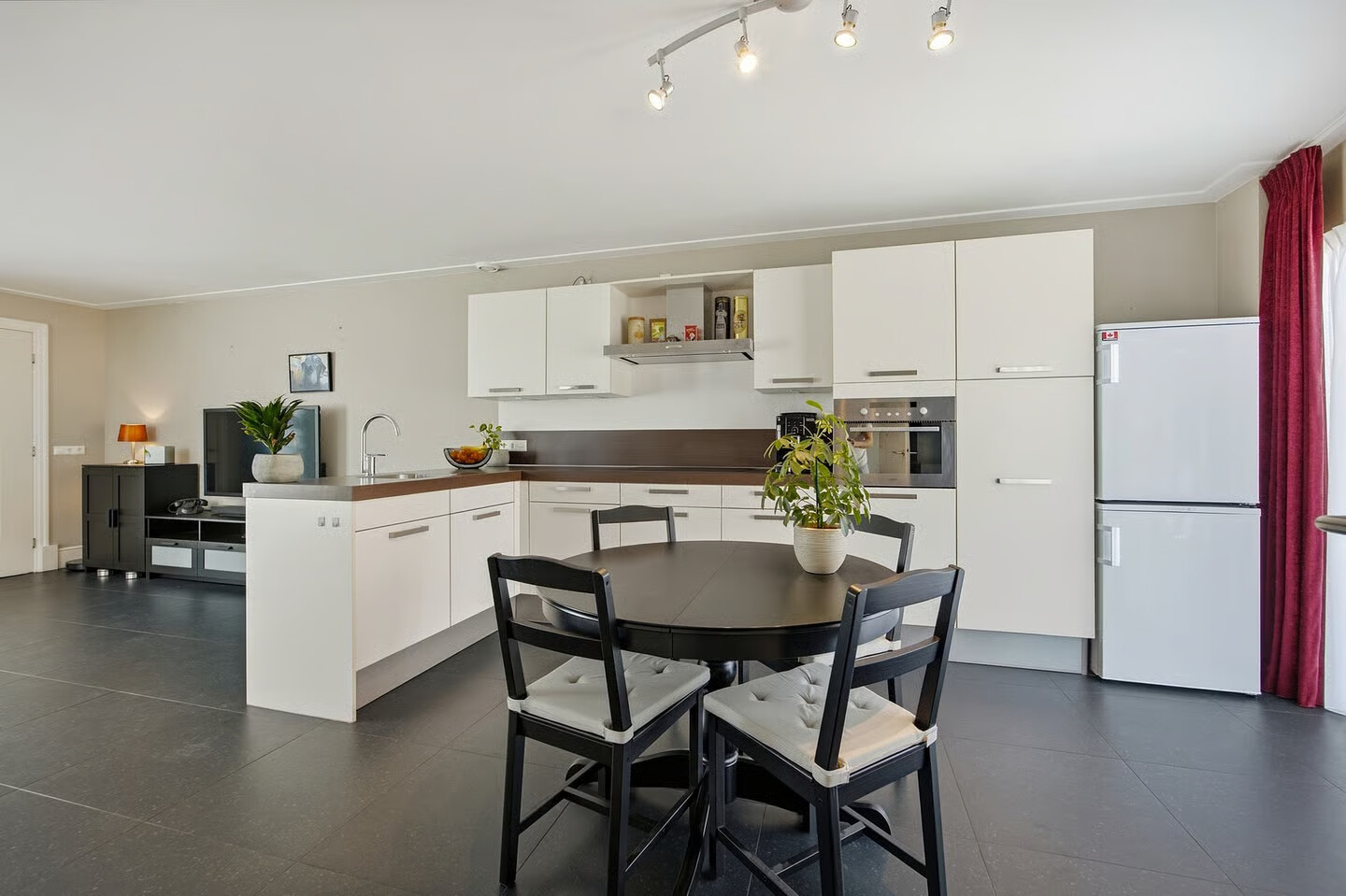 Hoekwoning te koop: Gruttohof 1, Dongen