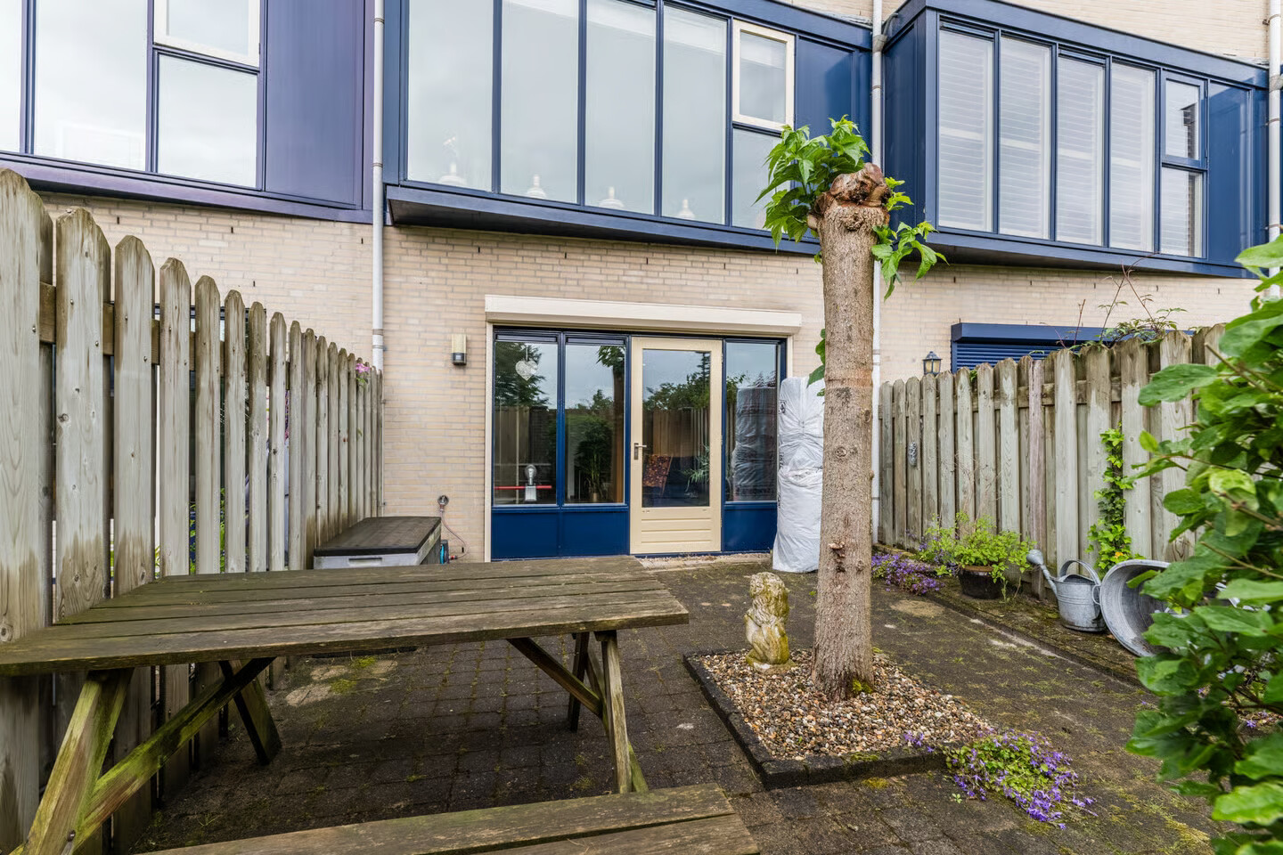 Tussenwoning te koop: Anton van Duinkerkenstraat 23, Dongen