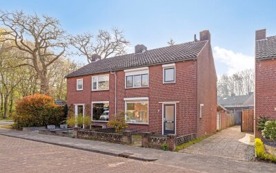Deken Oomenstraat 5