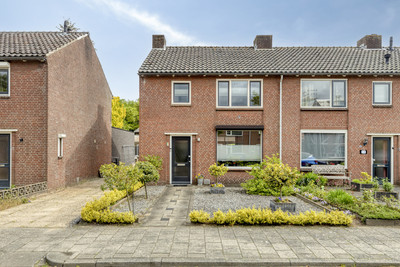 Deken Oomen. 7