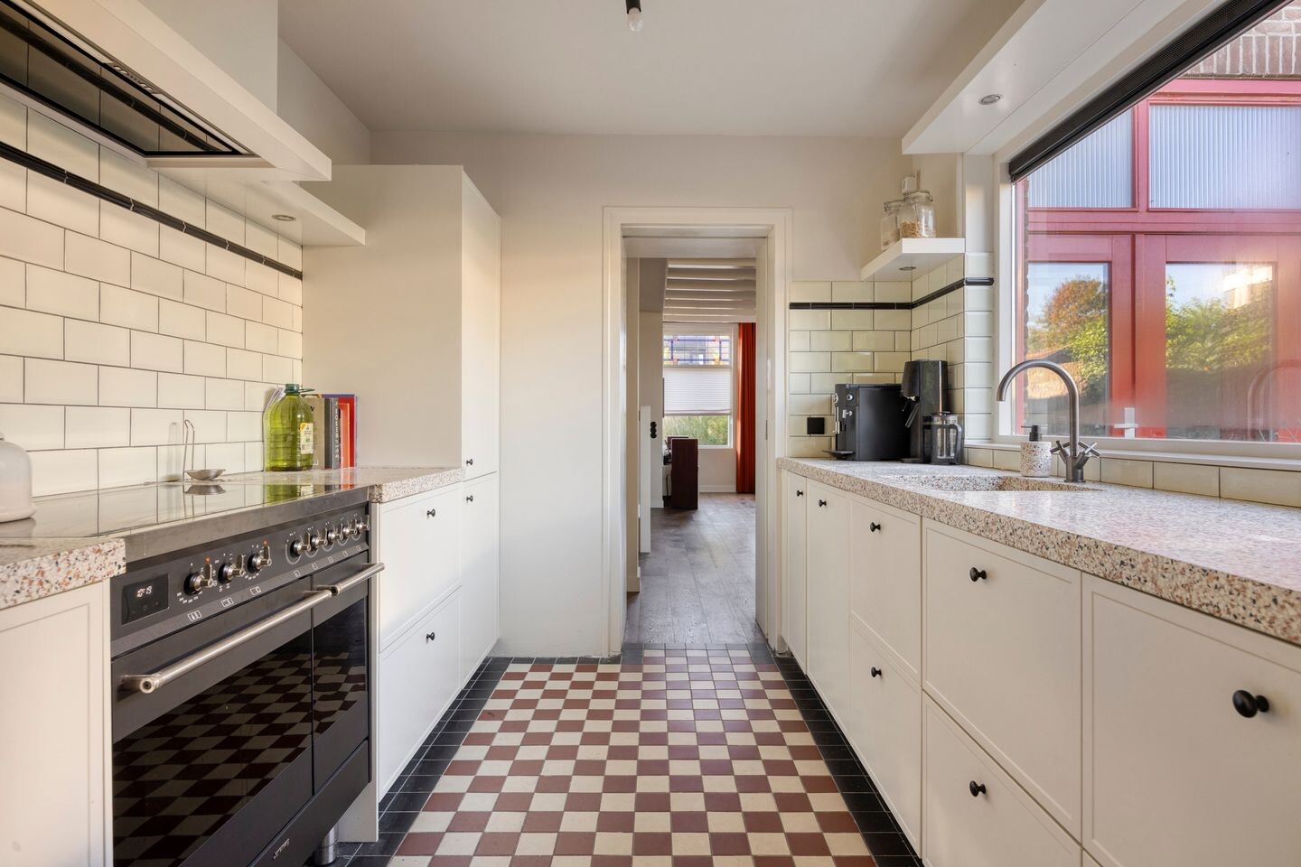 Hoekwoning te koop: Vennen 17, Dongen