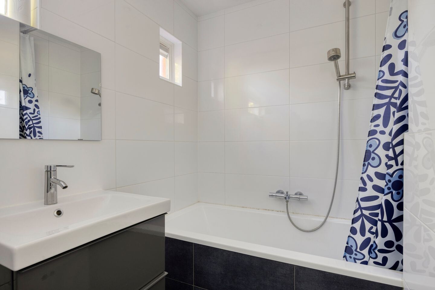 Hoekwoning te koop: Vennen 17, Dongen