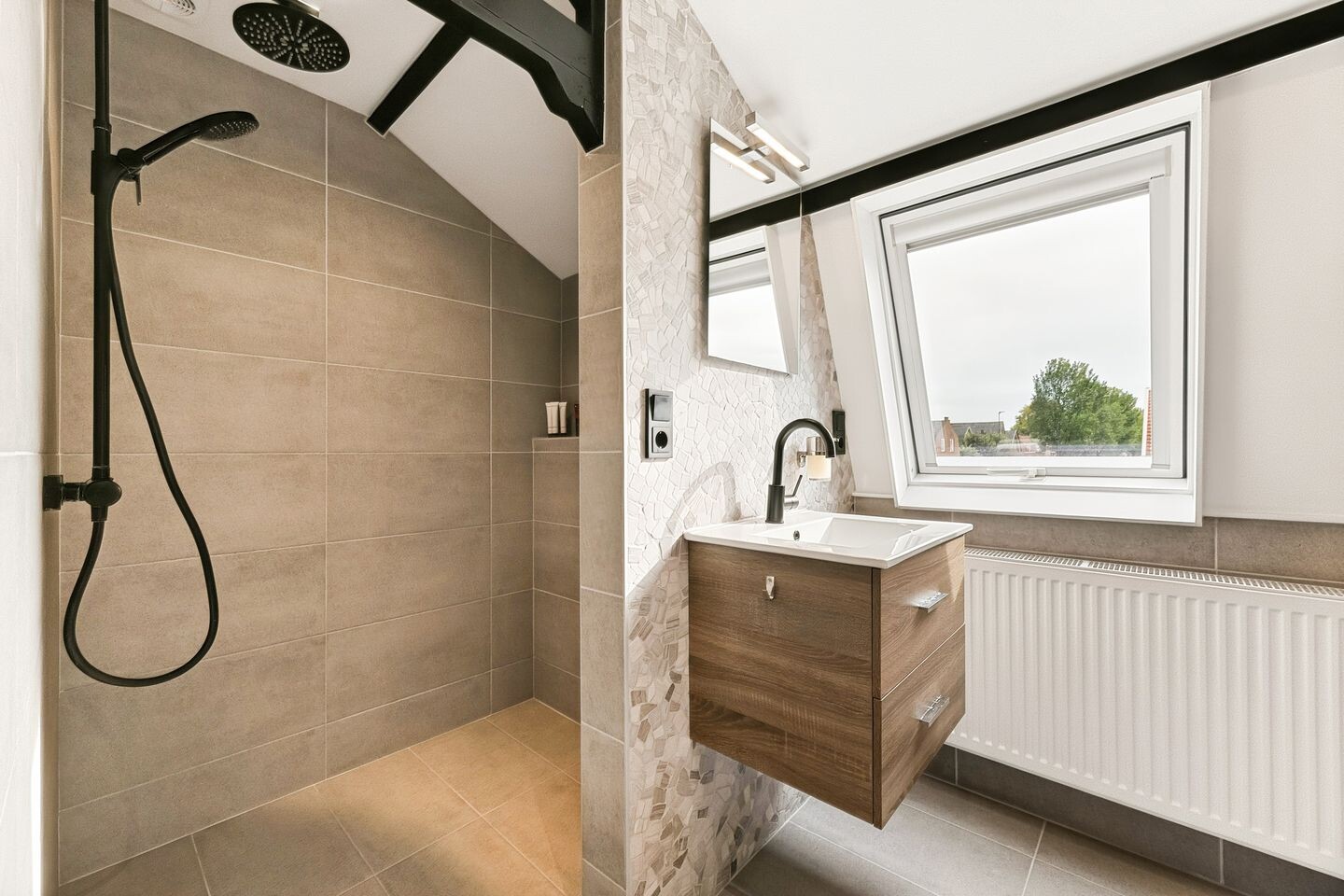 Hoekwoning te koop: Tramstraat 65, Dongen