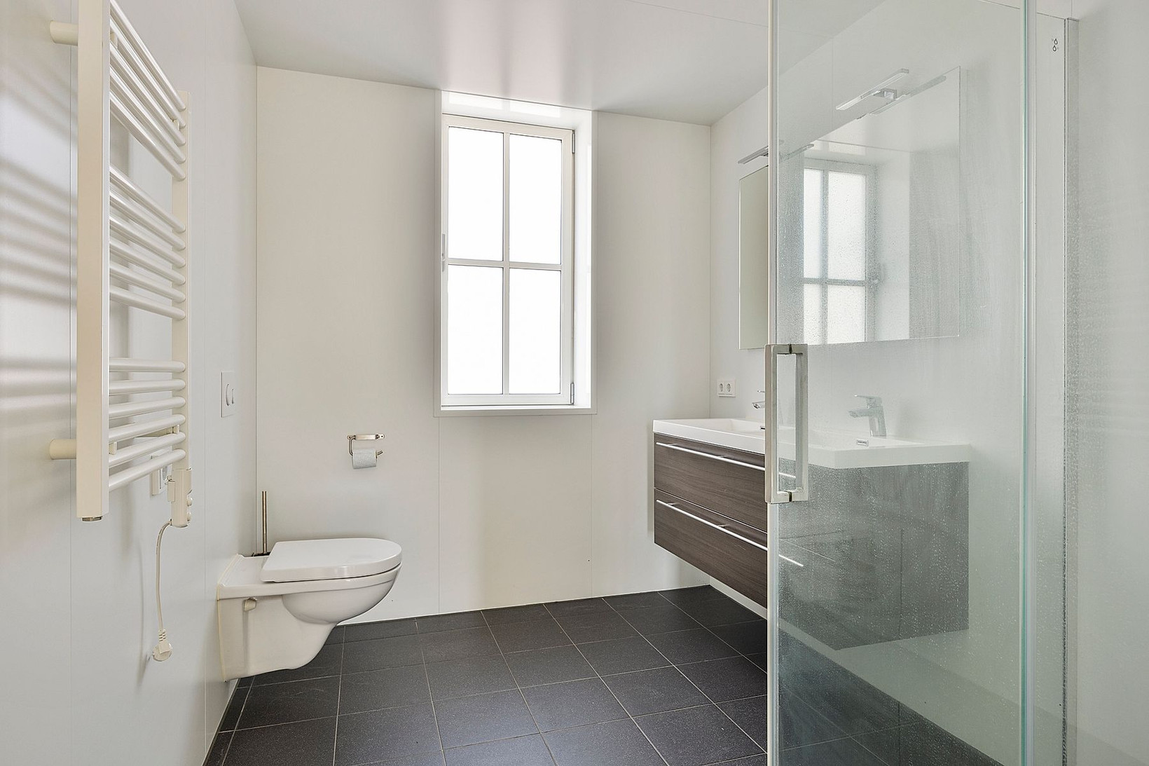 Tussenwoning te koop: Binnenhoven 7, Dongen