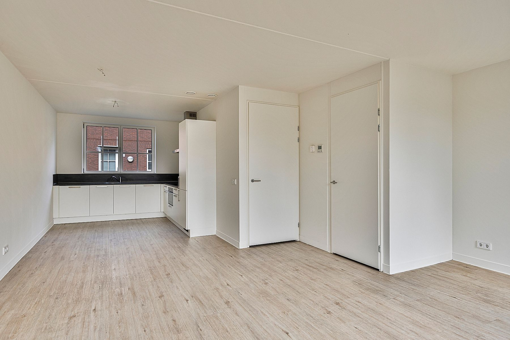 Tussenwoning te koop: Binnenhoven 7, Dongen