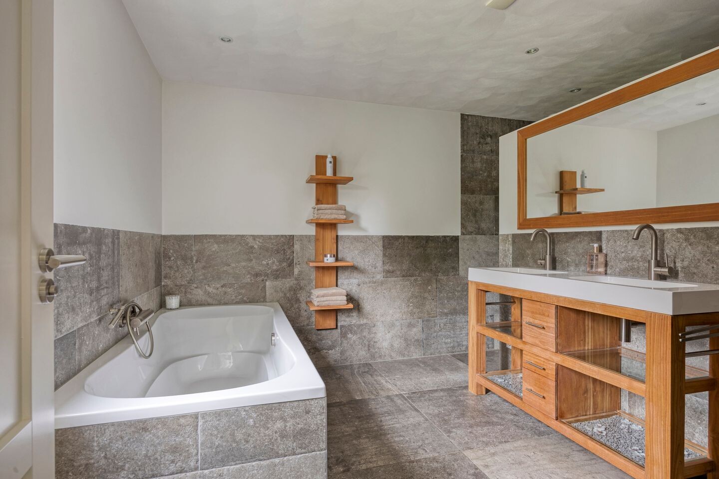 Vrijstaande woning te koop: Capelseweg 9, 'S Gravenmoer