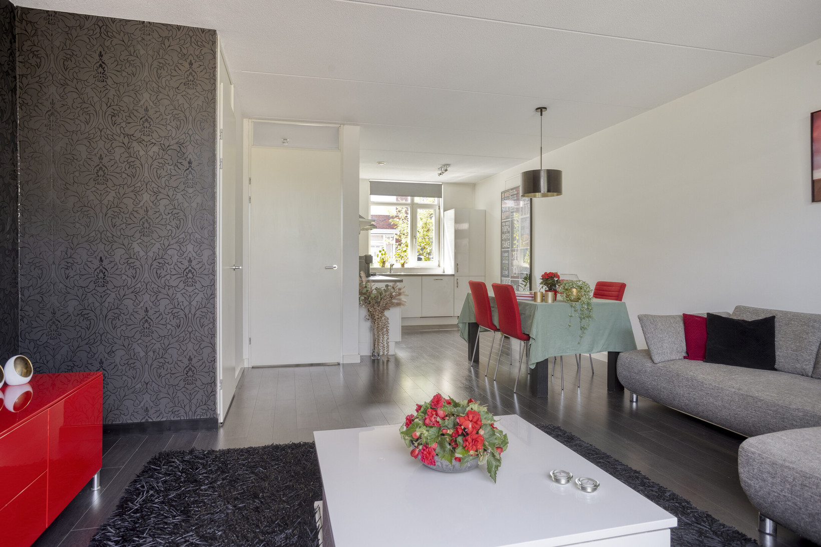 Tussenwoning te koop: Slagenland 12, 'S Gravenmoer