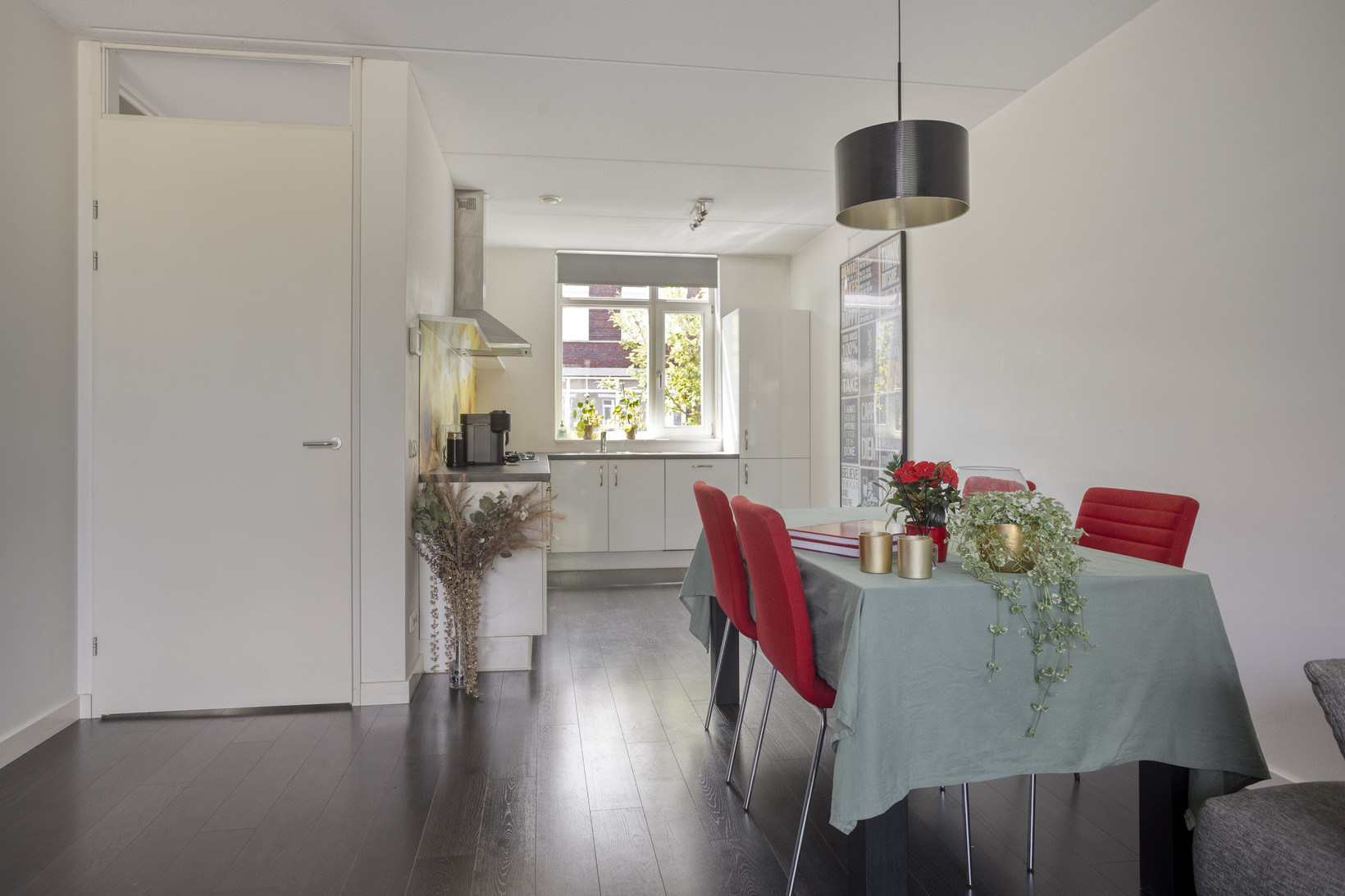 Tussenwoning te koop: Slagenland 12, 'S Gravenmoer