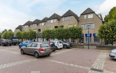 Steenakkerplein 17