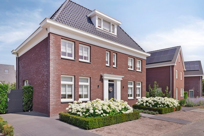 Aalstraat 8