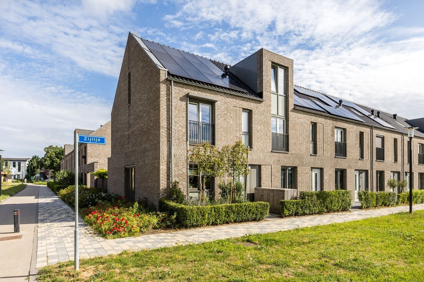 Hoekwoning te koop: Zijlijn 1, Gilze