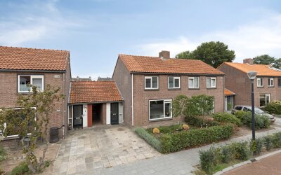Burgemeester van Poppelstraat 103