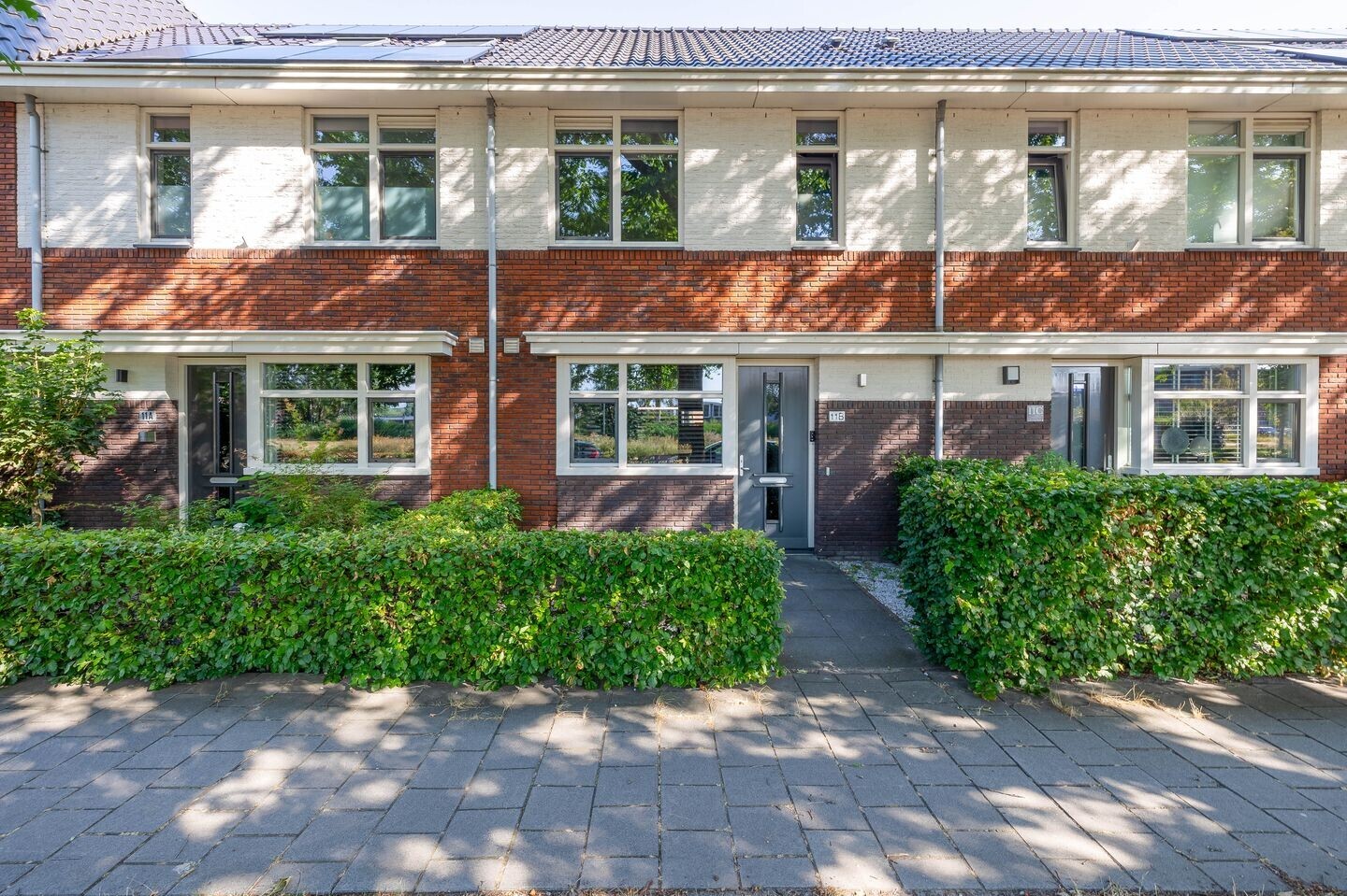 Tussenwoning te koop: Floris V-laan 11B, Waalwijk