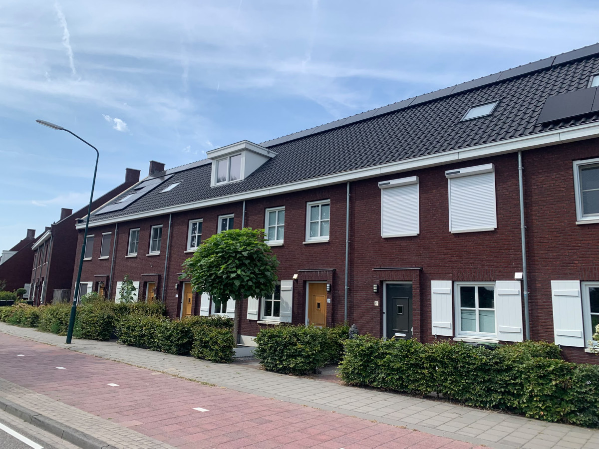 Tussenwoning te koop: Floris V-laan 11C, Waalwijk