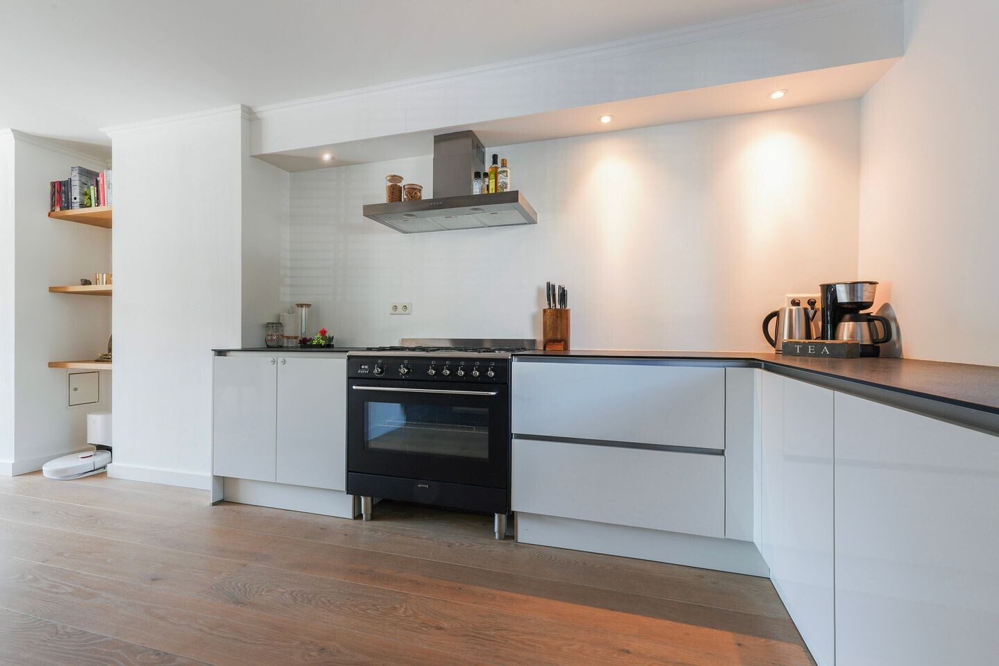 Hoekwoning te koop: Kerkstraat 26, Waalwijk