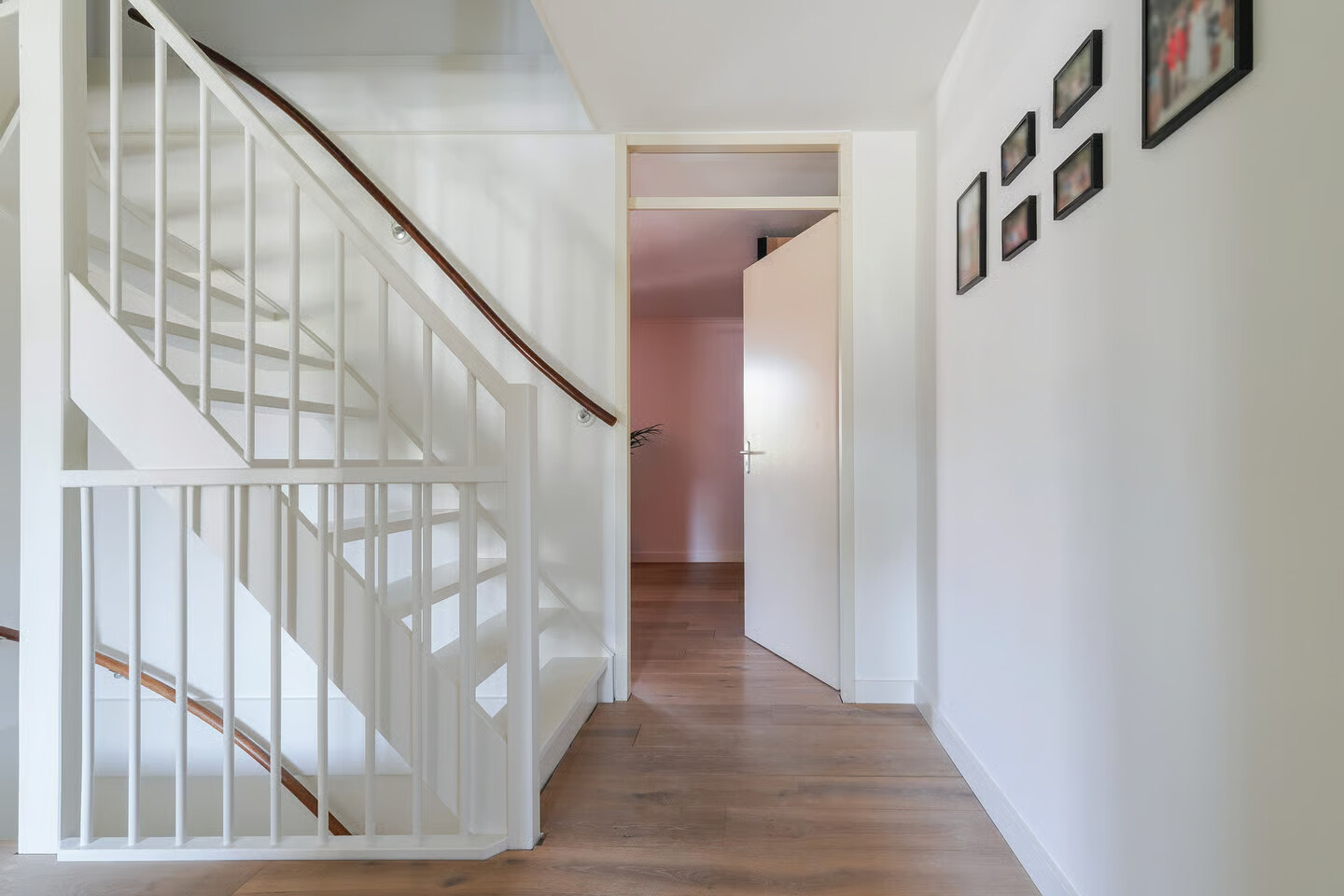 Hoekwoning te koop: Kerkstraat 26, Waalwijk