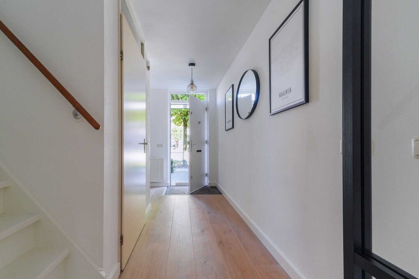 Hoekwoning te koop: Kerkstraat 26, Waalwijk