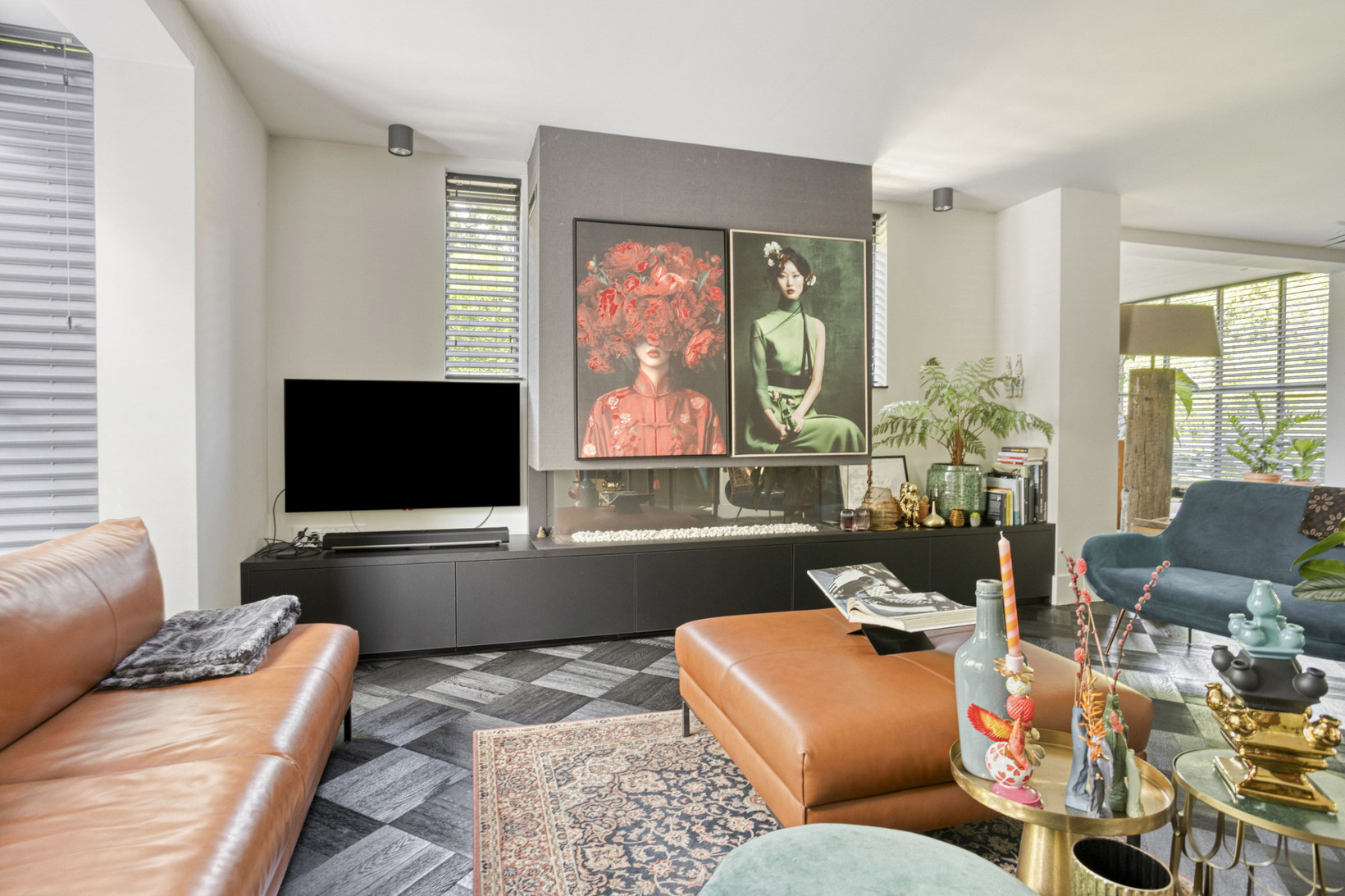 Vrijstaande woning te koop: Burgemeester Moonenlaan 4, Waalwijk