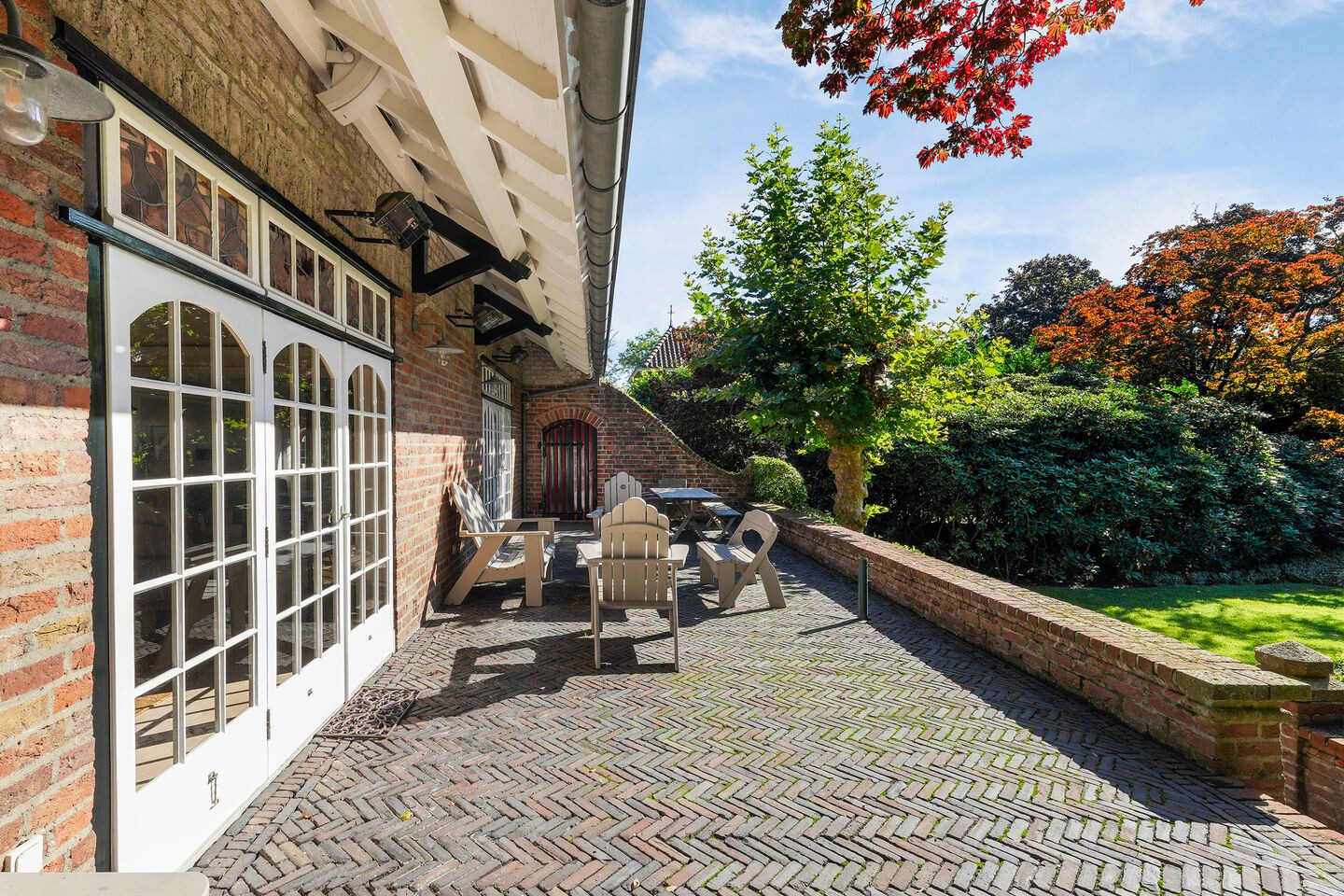 Vrijstaande woning te koop: van Brederodelaan 9, Waalwijk