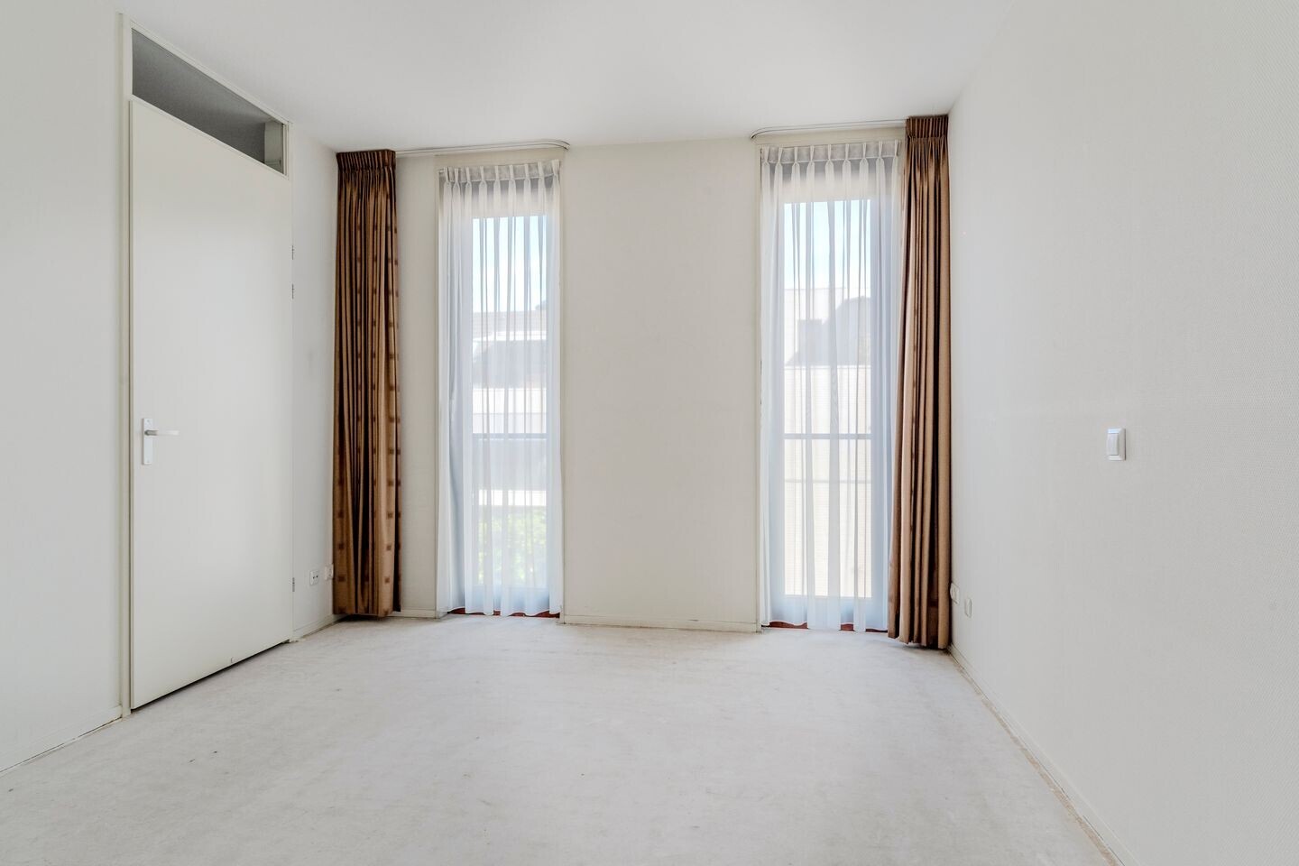 Appartement te koop: St. Jansplein 16, Waalwijk