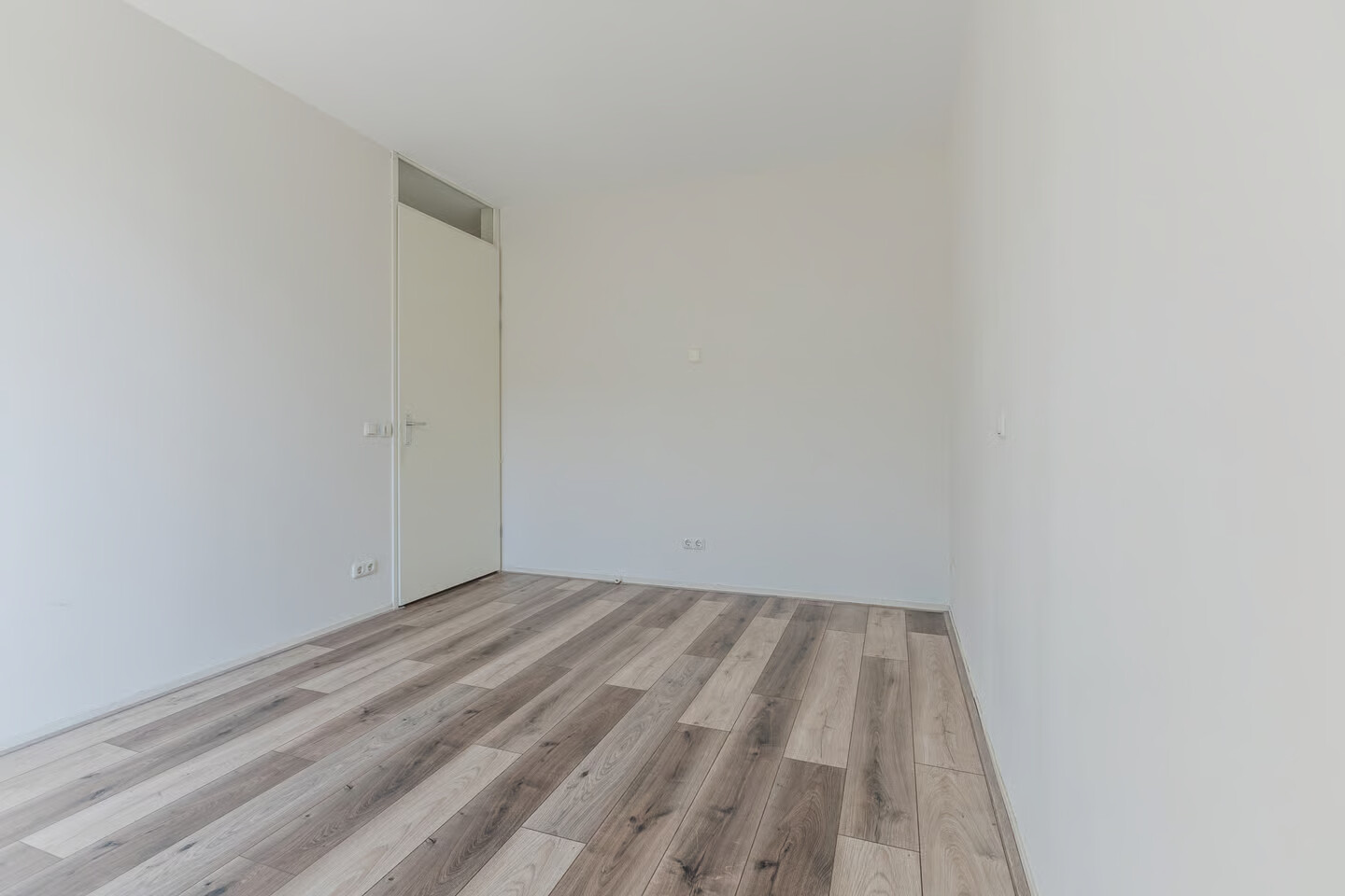 Appartement te koop: St. Jansplein 52, Waalwijk