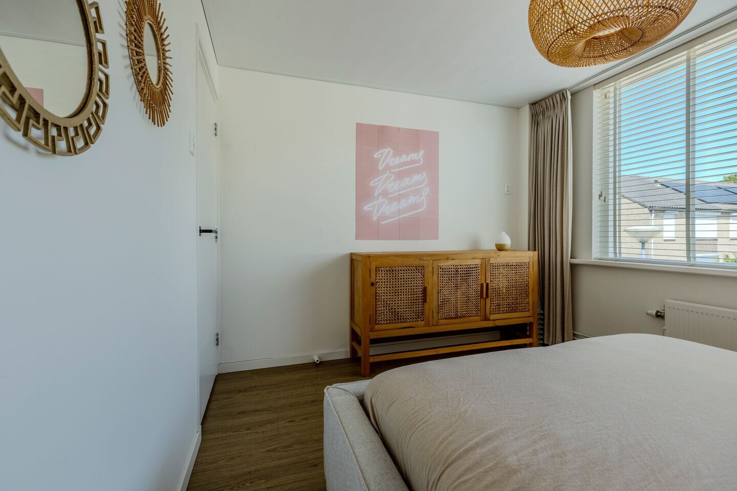 Hoekwoning te koop: Dr. Donker Curtiusstraat 6, Waalwijk