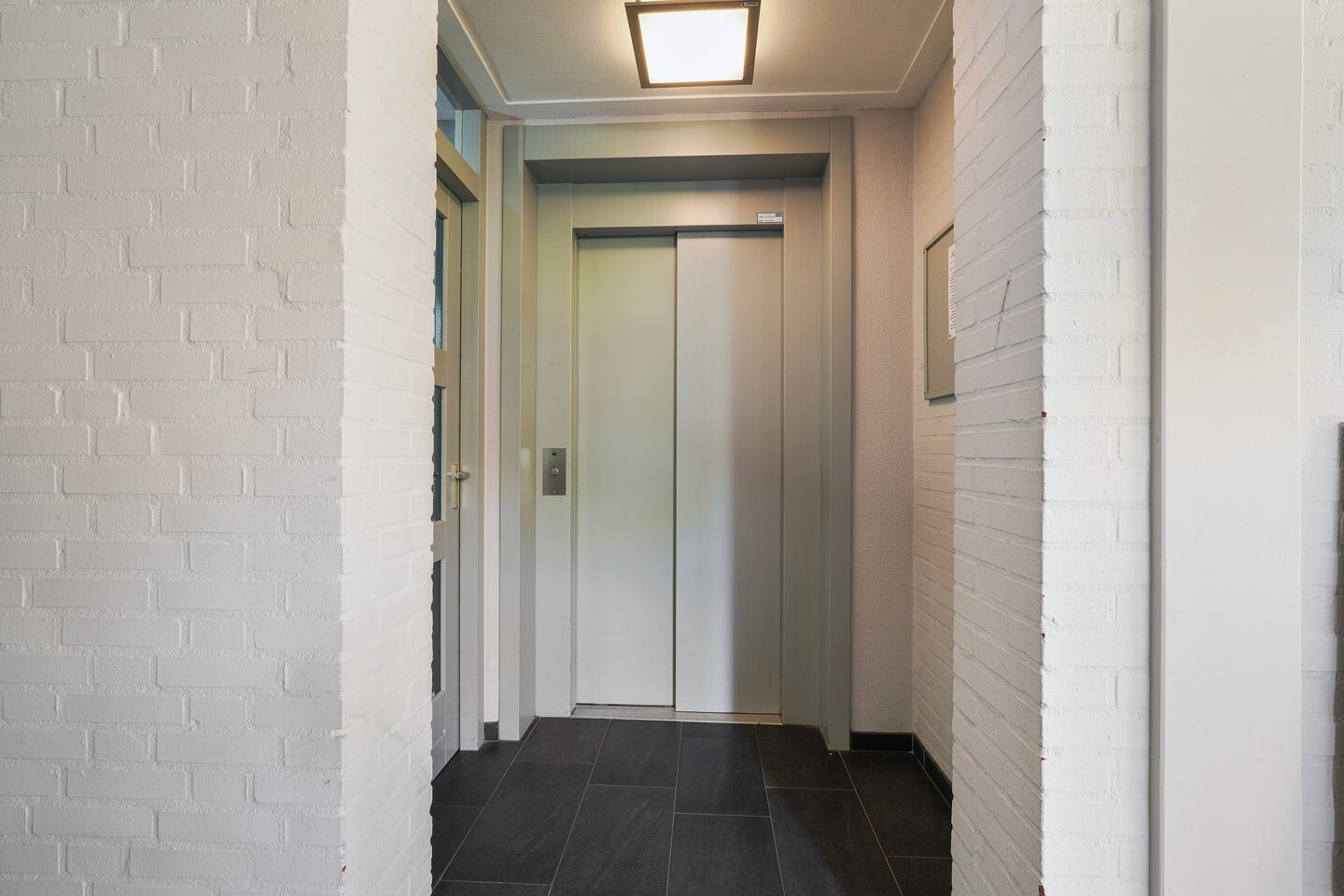 Appartement te koop: Jan Pannebakkerhof 24, Waalwijk