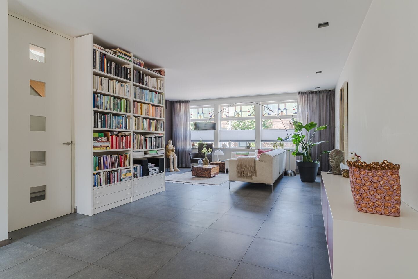 Vrijstaande woning te koop: Hoogeinde 18, Waalwijk
