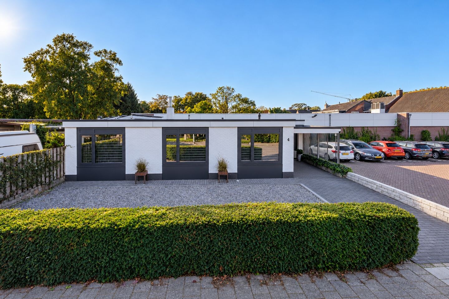 Vrijstaande woning te koop: Ds. Louwe Kooymanslaan 4, Waalwijk