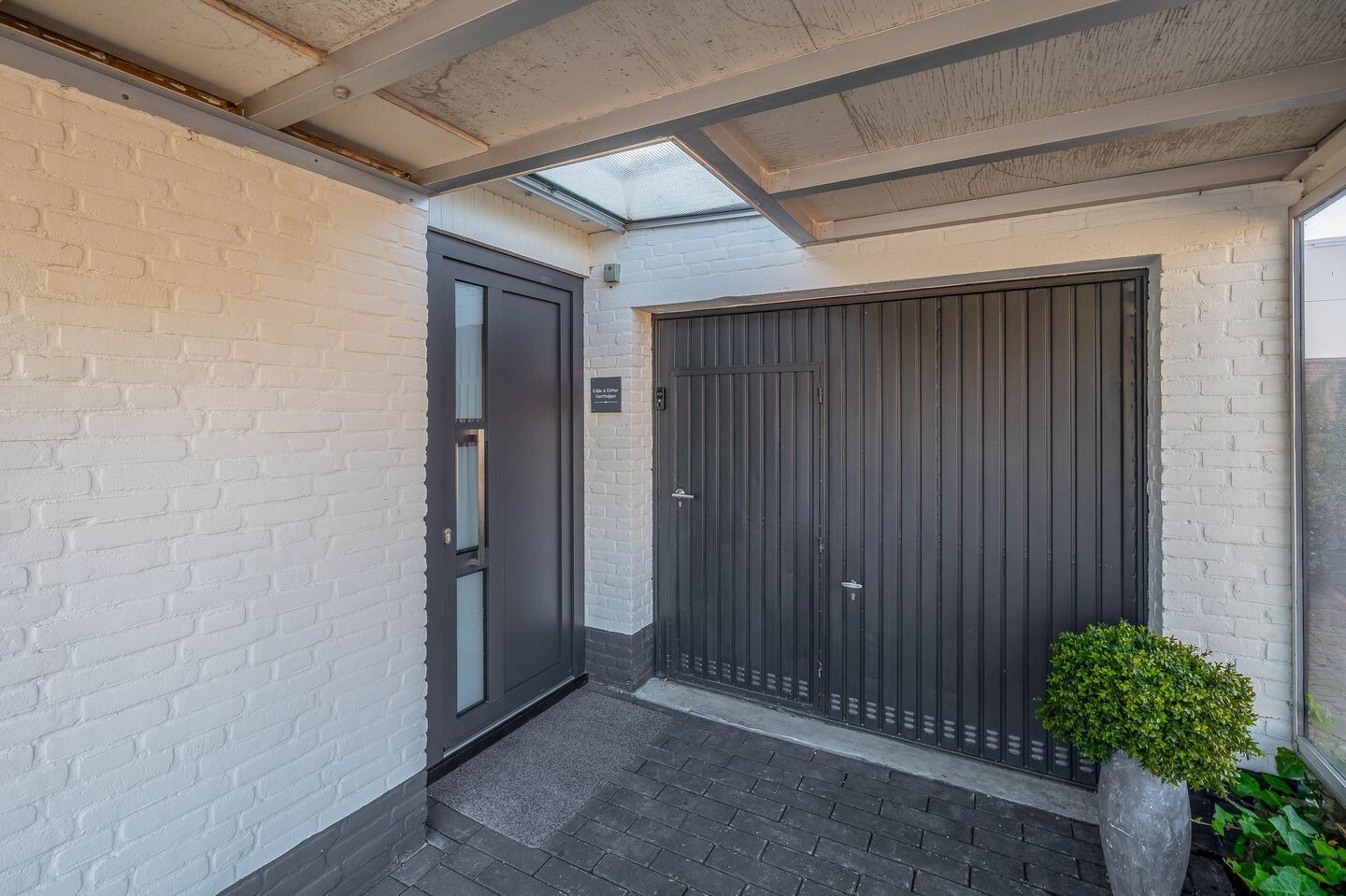 Vrijstaande woning te koop: Ds. Louwe Kooymanslaan 4, Waalwijk