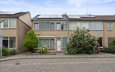 Mr. Ruys de Beerenbrouckstraat 20