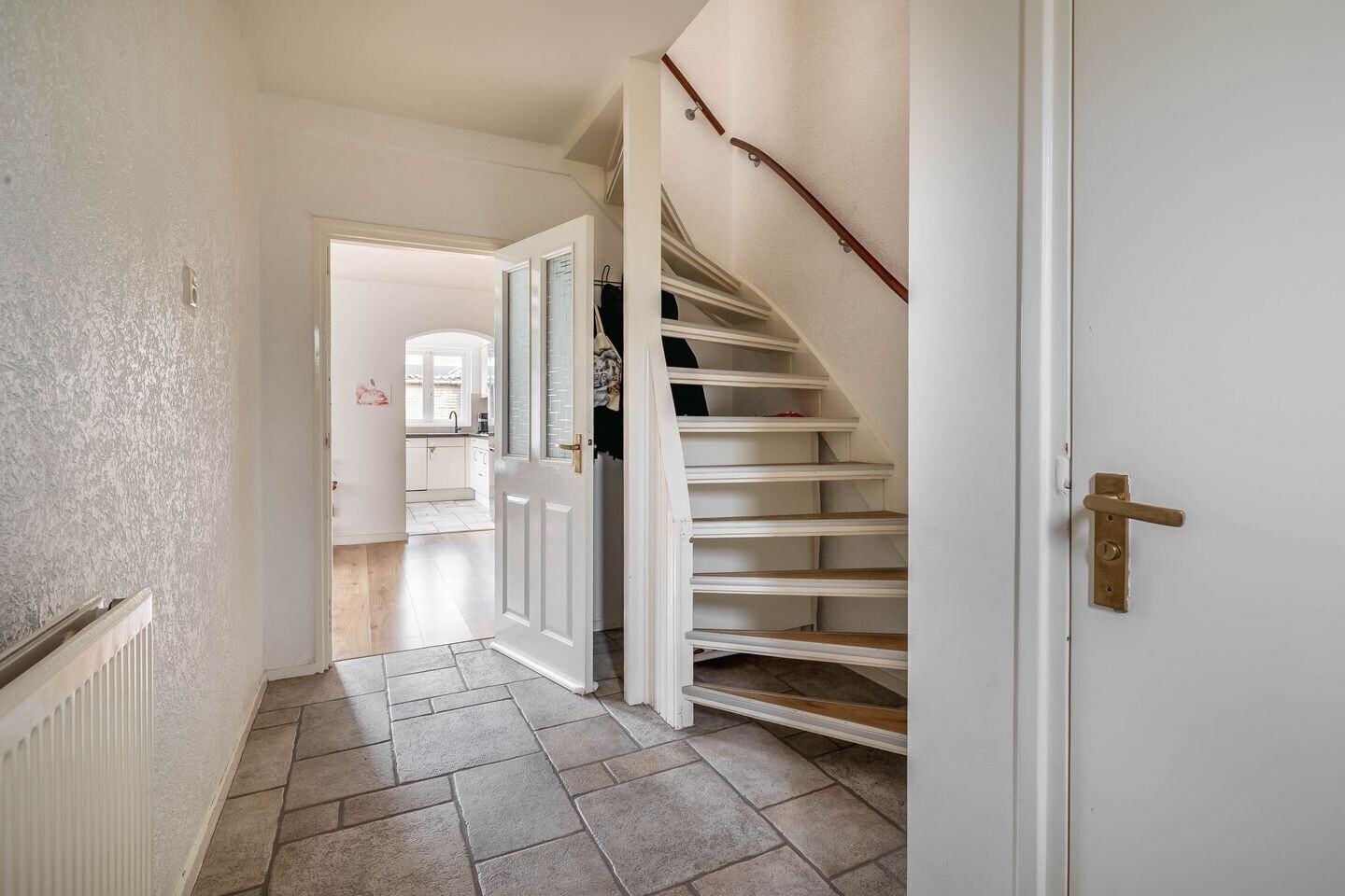 Hoekwoning te koop: Karel Lotsyweg 22, Waalwijk