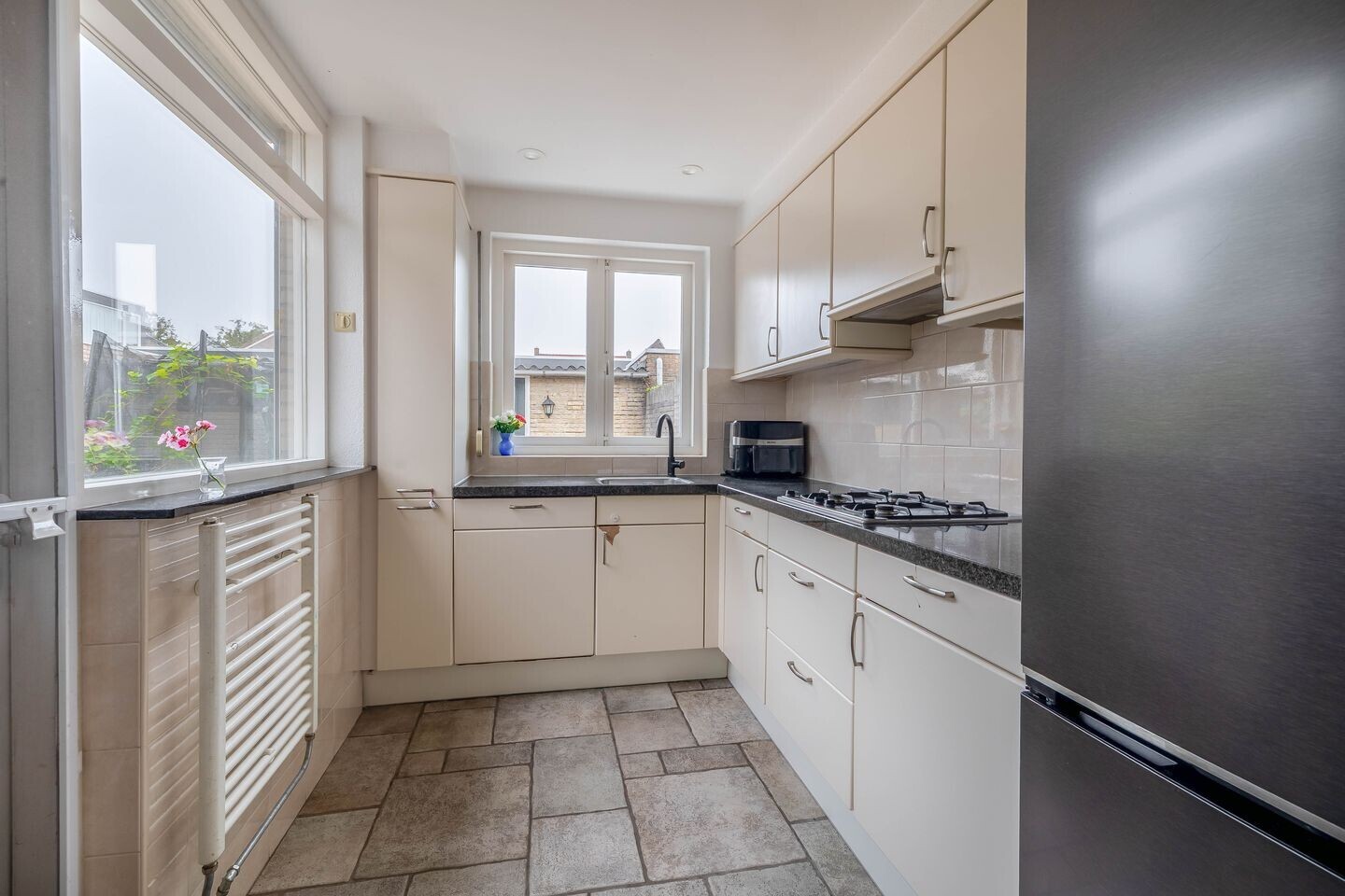 Hoekwoning te koop: Karel Lotsyweg 22, Waalwijk