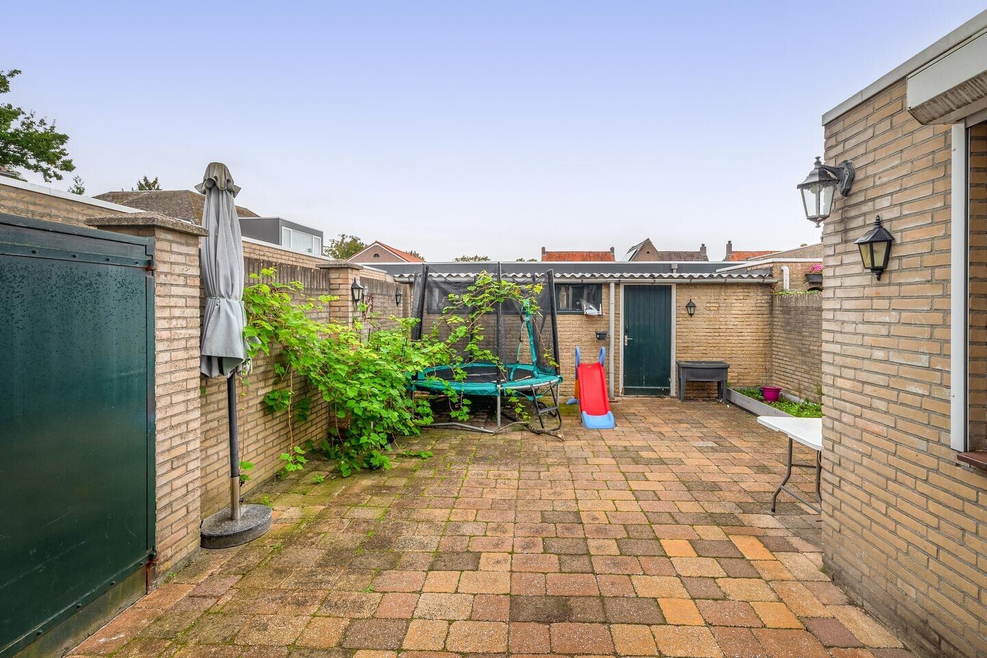 Hoekwoning te koop: Karel Lotsyweg 22, Waalwijk