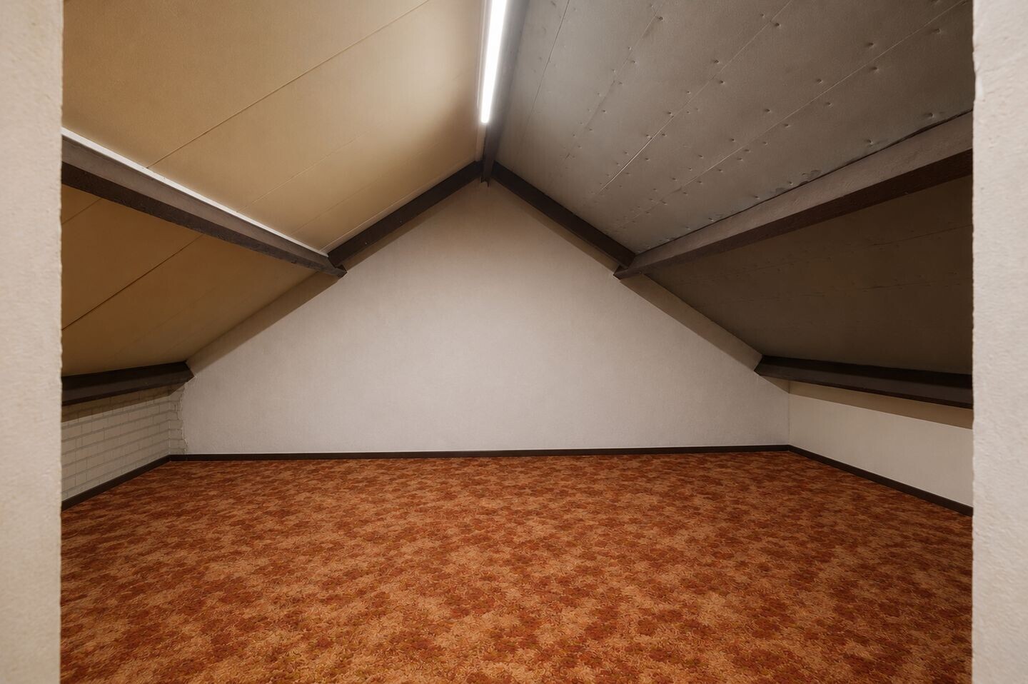 Tussenwoning te koop: Vuurdoornhof 4, Waalwijk