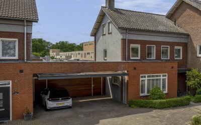 Pastoor Kuypersstraat 34