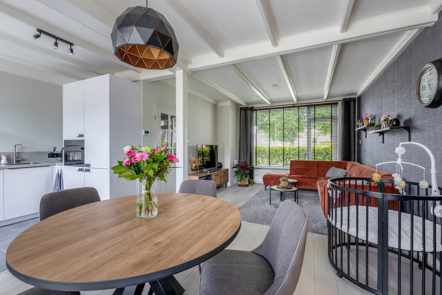 Tussenwoning te koop: Sweelinckstraat 37, Waalwijk