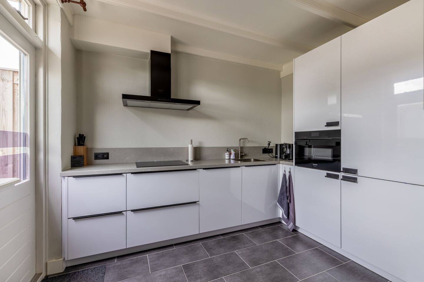 Tussenwoning te koop: Sweelinckstraat 37, Waalwijk