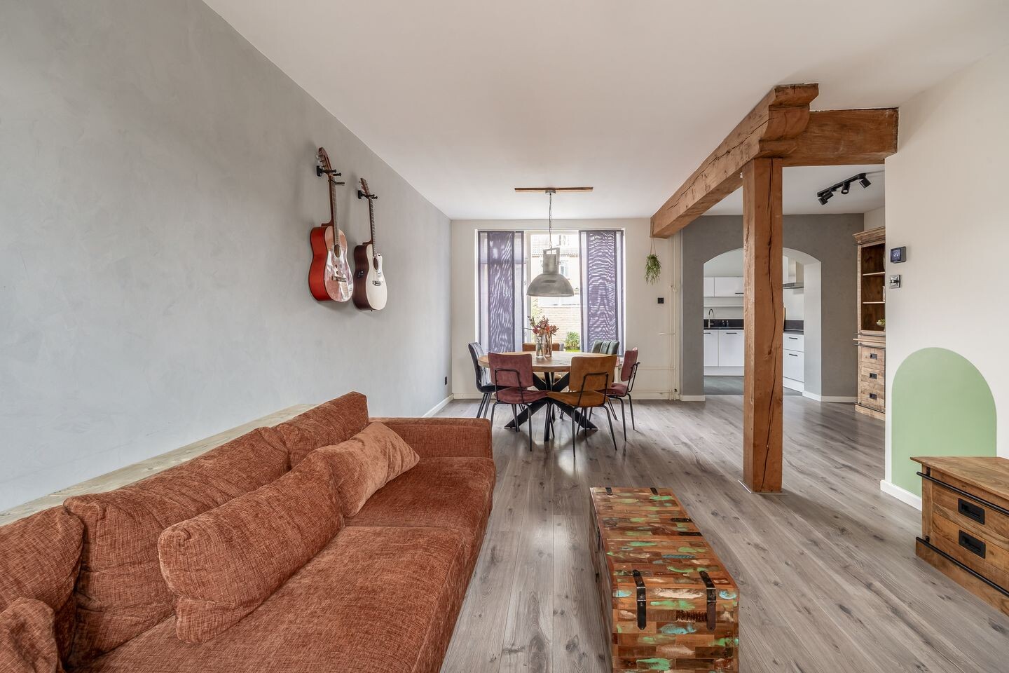 Tussenwoning te koop: Jacob Obrechtpark 16, Waalwijk