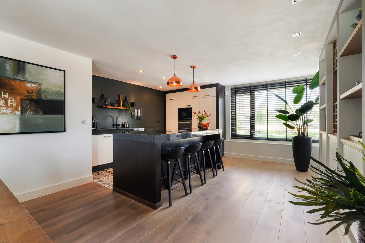 Vrijstaande woning te koop: Villa Fonteinkruid 4, Waalwijk