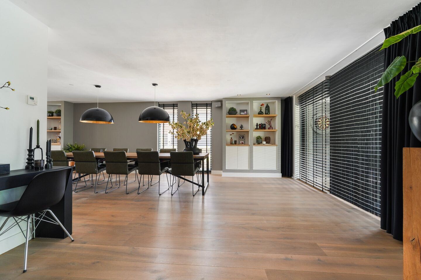 Vrijstaande woning te koop: Villa Fonteinkruid 4, Waalwijk