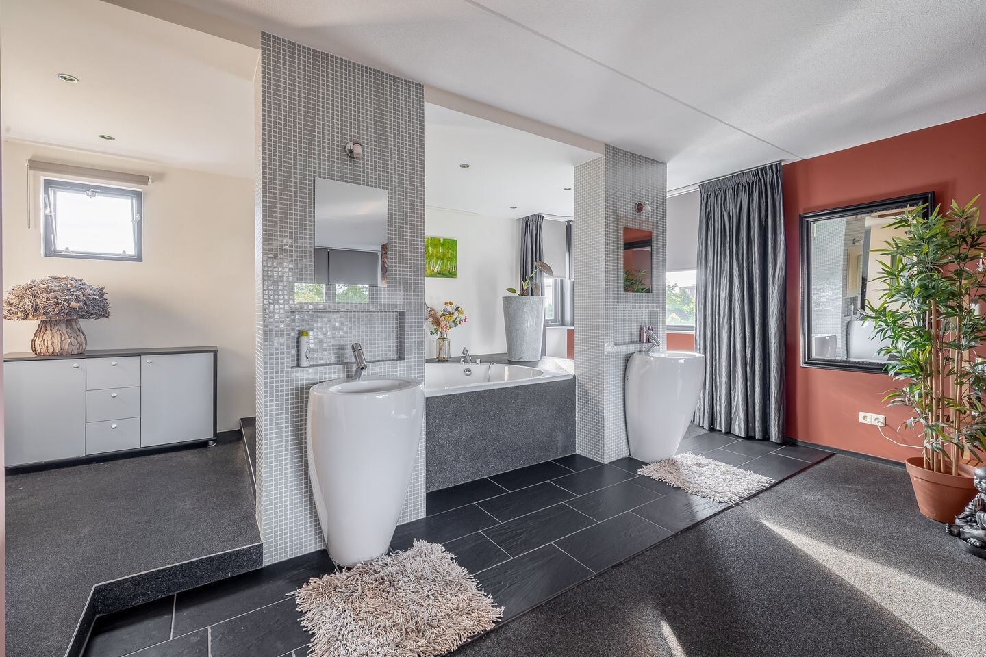 Twee-onder-één-kap te koop: Villa Waterviolier 15, Waalwijk