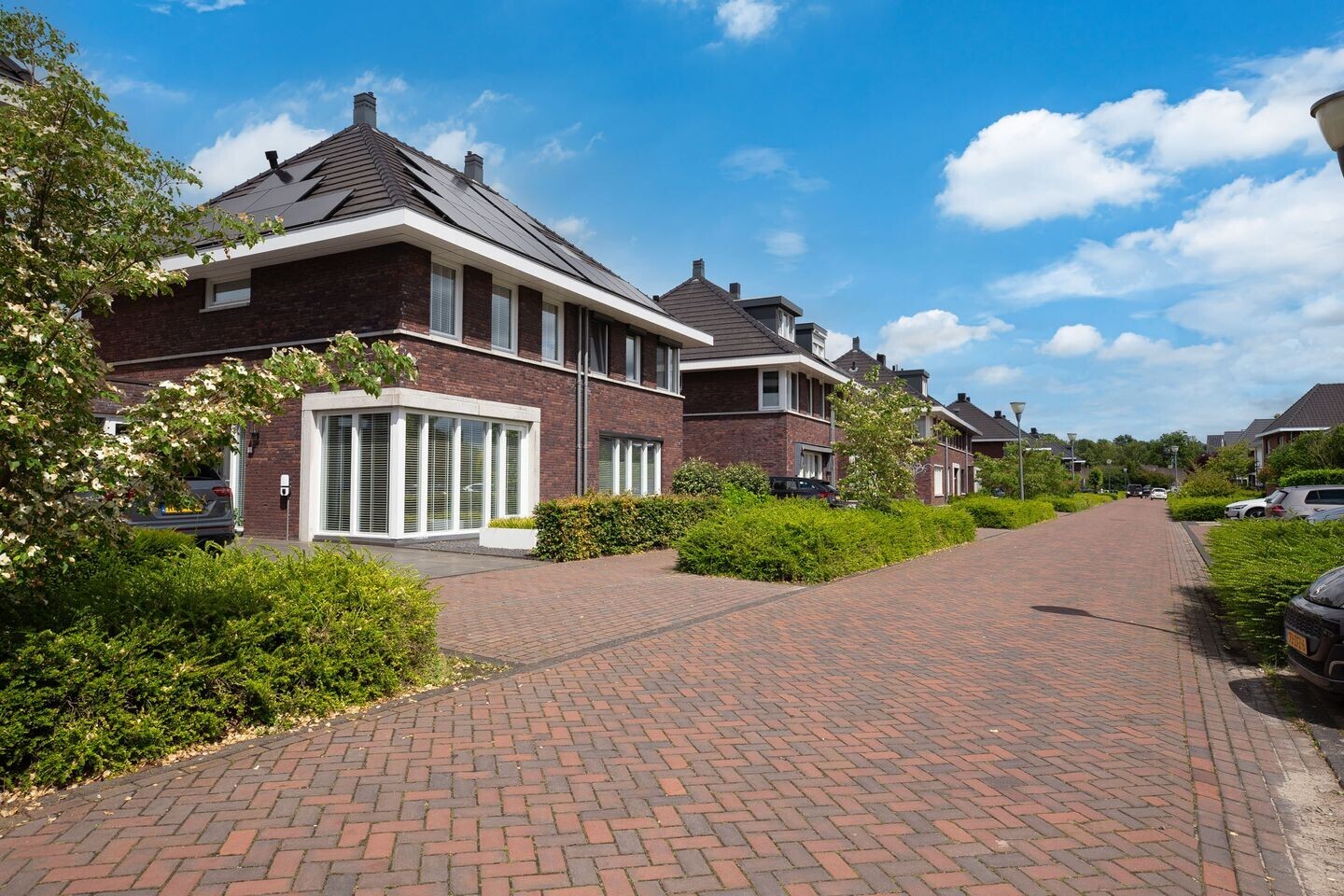 Tussenwoning te koop: Palfrenier 35, Waalwijk