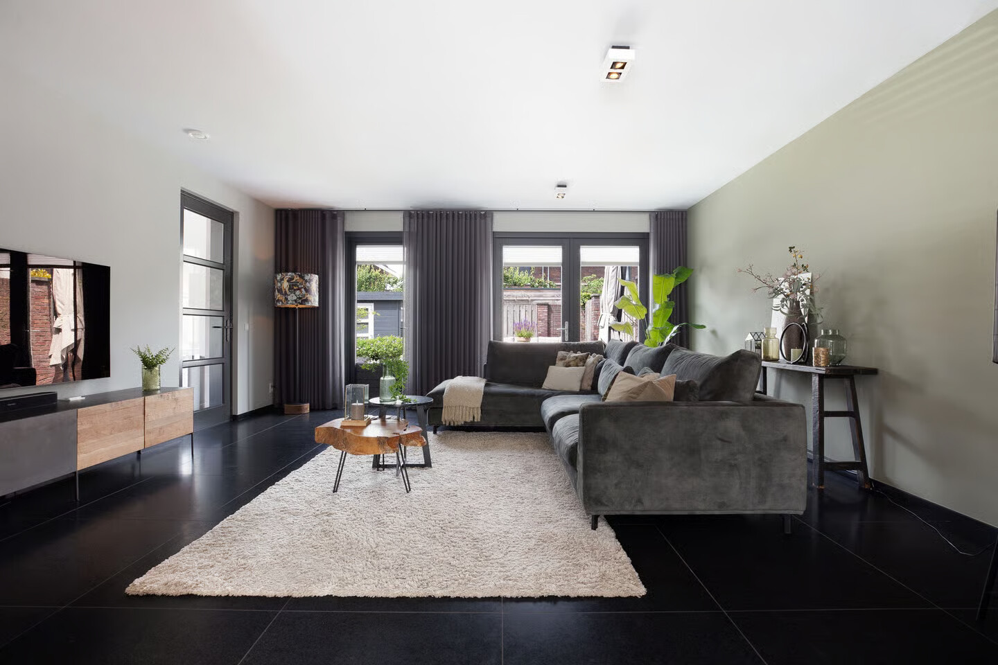 Tussenwoning te koop: Palfrenier 35, Waalwijk