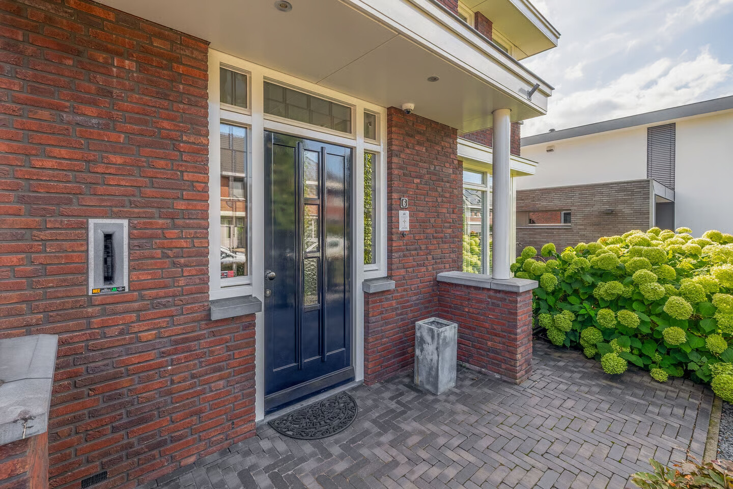 Vrijstaande woning te koop: Palfrenier 6, Waalwijk