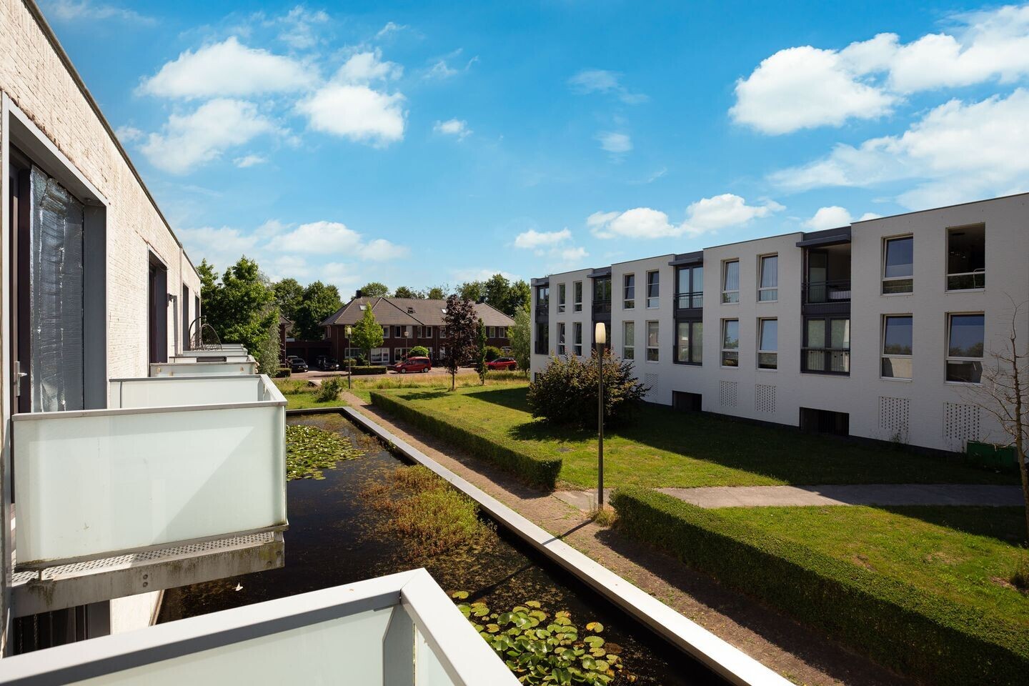 Hoekwoning te koop: Koetshuislaan 833, Waalwijk